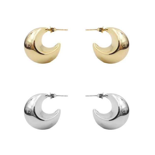 KIKICHIC NYC 14K Gold Enamel Heart Stud Earrings