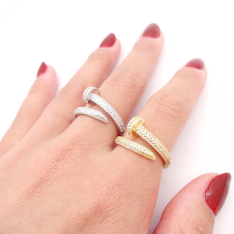 NAIL RING Bling • Be AMAZED by this NEWEST Glam Craze!