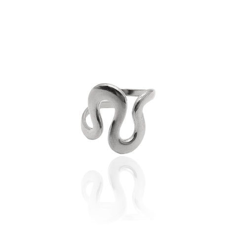 Curvy Ring
