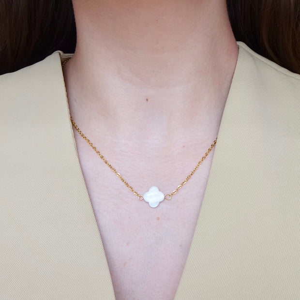 Marble Clover Pendant Necklace in 14k Gold, Mother of Pearl Clover Necklace, Clover and Pearl Necklace, Van Cleef Lucky Necklace, Clover Charm Marble Necklace, Single Clover Marble Necklace, MOP Clover Necklace, Lucky Charm Pearl Necklace. Lucky Marble Pendant Necklace. 