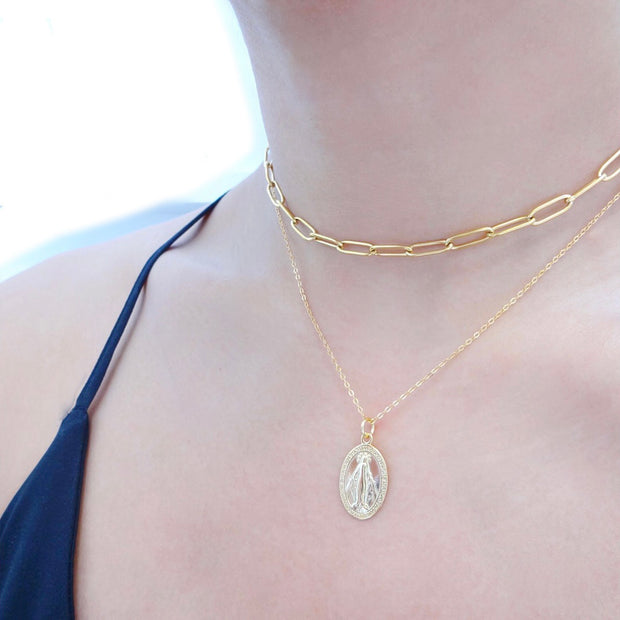 KIKICHIC Dainty Virgin Mary Necklace Sterling Silver (925), 18k Gold Religious Virgin Necklace, Holy Virgin Mother Mary Necklace, Miraculous Virgin Necklace, Blessed Medallion Mother Mary Necklace, Blessed Mary Necklace Silver, Simple Virgin Mary Pendant Necklace 18k Gold
