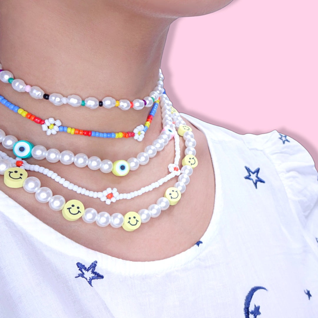 VINTAGE HOLLYWOOD ■ Flutter Daisy Beads Necklace Vintage Hollywood] Flutter Daisy Beads Necklace_VH25N